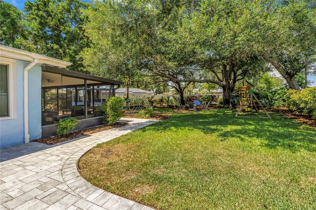 4039 ALBERCA WAY S, St Petersburg, FL 33712