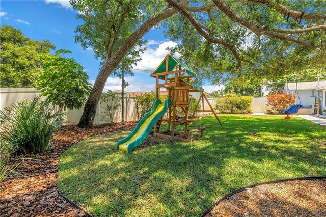 4039 ALBERCA WAY S, St Petersburg, FL 33712