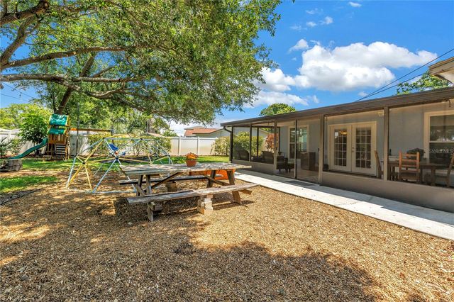 4039 ALBERCA WAY S, St Petersburg, FL 33712