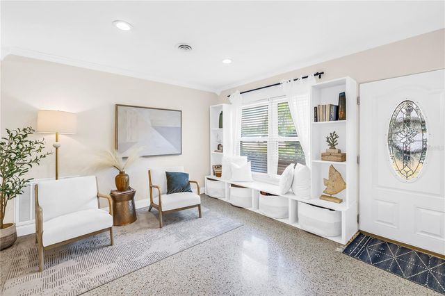 4039 ALBERCA WAY S, St Petersburg, FL 33712