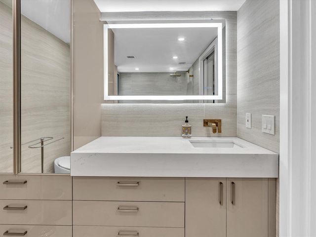 120 SE 5th Avenue 225, Boca Raton, FL 33432