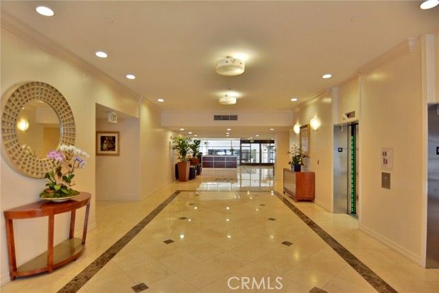 600 W 9th 1114, Los Angeles, CA 90015