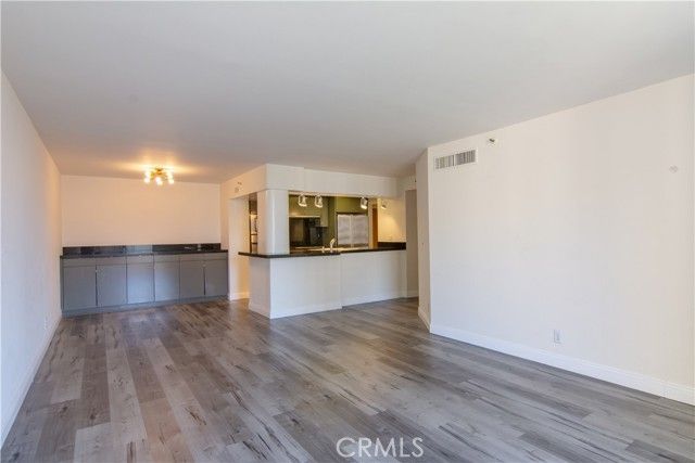 600 W 9th 1114, Los Angeles, CA 90015