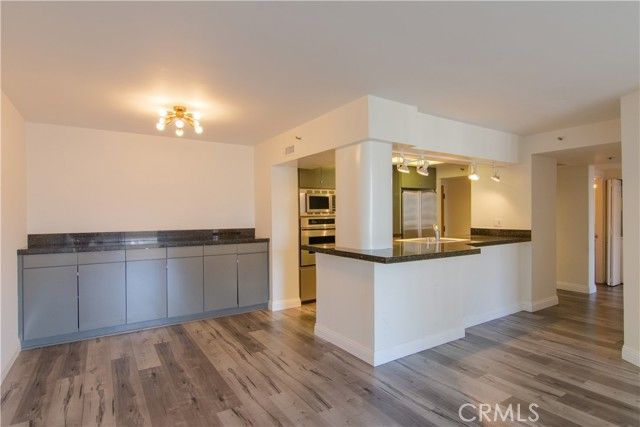 600 W 9th 1114, Los Angeles, CA 90015