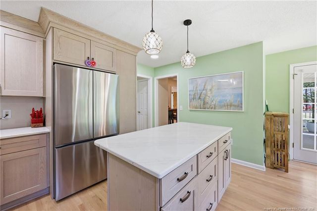 281 Pineridge Cove, Sanford, NC 27332