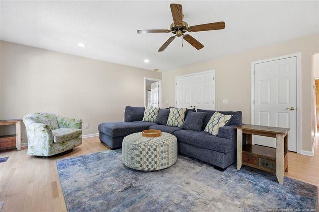 281 Pineridge Cove, Sanford, NC 27332