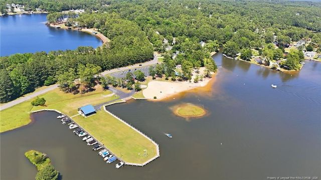 281 Pineridge Cove, Sanford, NC 27332