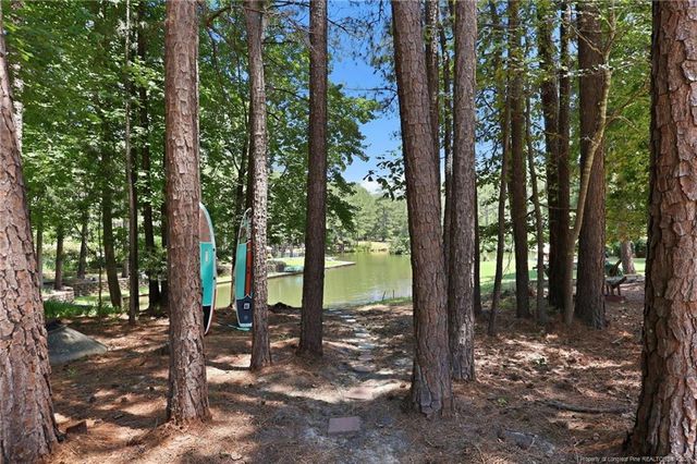 281 Pineridge Cove, Sanford, NC 27332