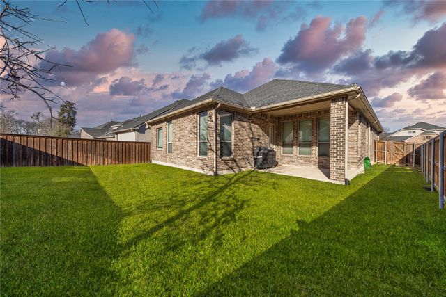 7905 Lewisville Lane, Mckinney, TX 75071