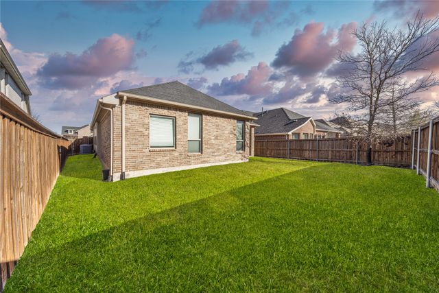 7905 Lewisville Lane, Mckinney, TX 75071