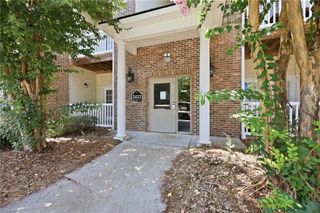 2422 Eagle Creek Court 103, Winston-salem, NC 27103