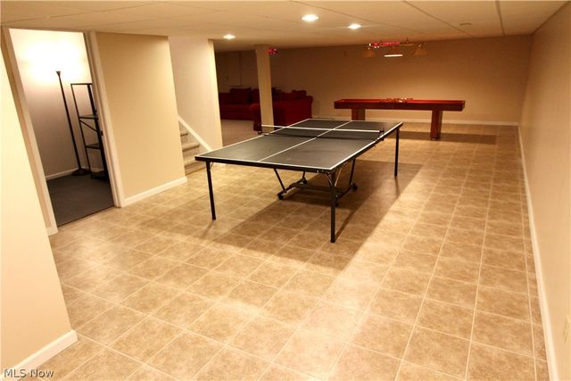 27242 Emerald Oval S, Olmsted Twp, OH 44138