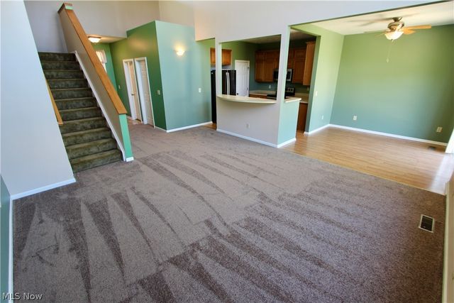 27242 Emerald Oval S, Olmsted Twp, OH 44138