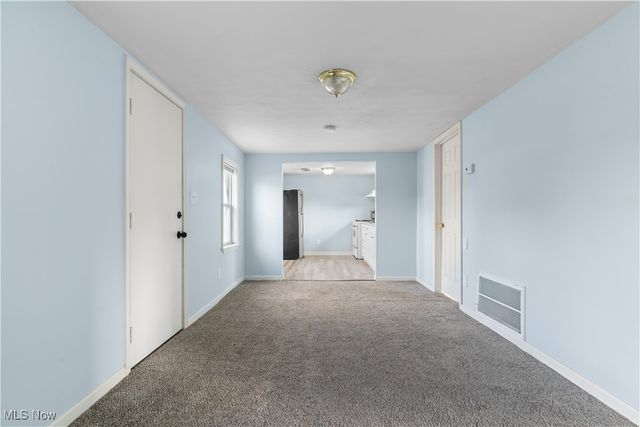 9622 Ravenna Road, Twinsburg, OH 44087