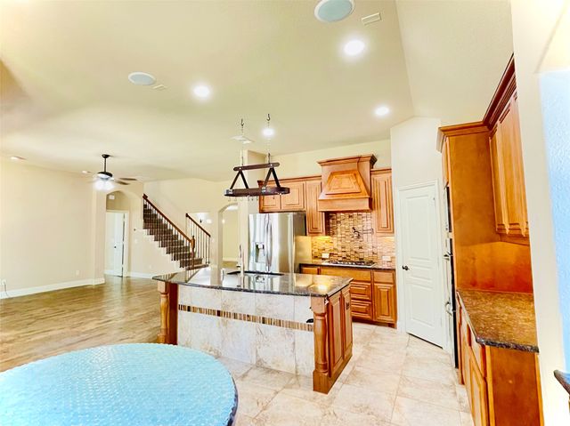 1204 Kittery Drive, Desoto, TX 75115