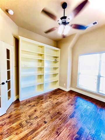 1204 Kittery Drive, Desoto, TX 75115