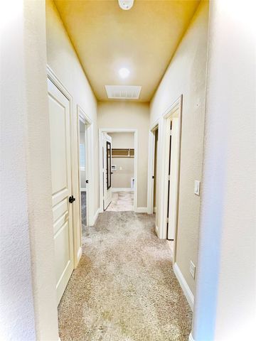 1204 Kittery Drive, Desoto, TX 75115