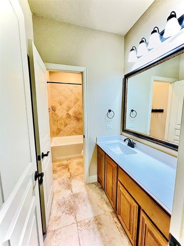 1204 Kittery Drive, Desoto, TX 75115