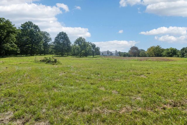 6456 Arno College Grove Rd, College Grove, TN 37046