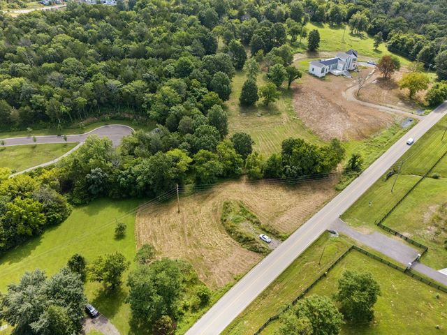 6456 Arno College Grove Rd, College Grove, TN 37046