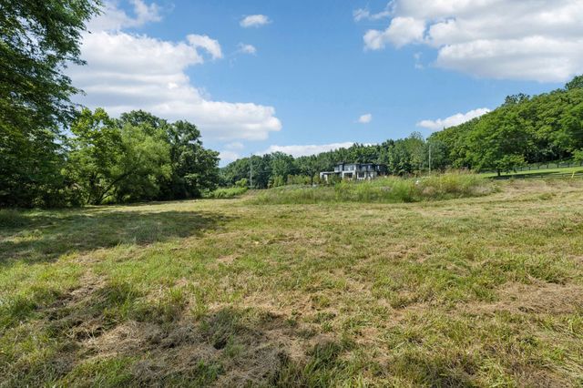 6456 Arno College Grove Rd, College Grove, TN 37046