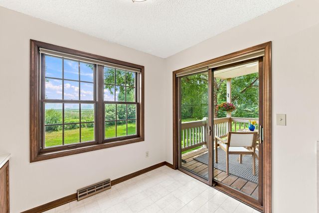 4254 Oakmede Lane 87B, White Bear Lake, MN 55110