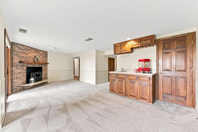 4254 Oakmede Lane 87B, White Bear Lake, MN 55110