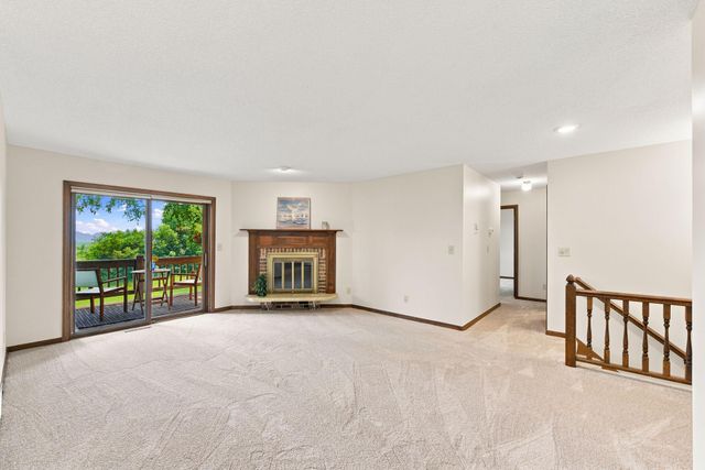 4254 Oakmede Lane 87B, White Bear Lake, MN 55110