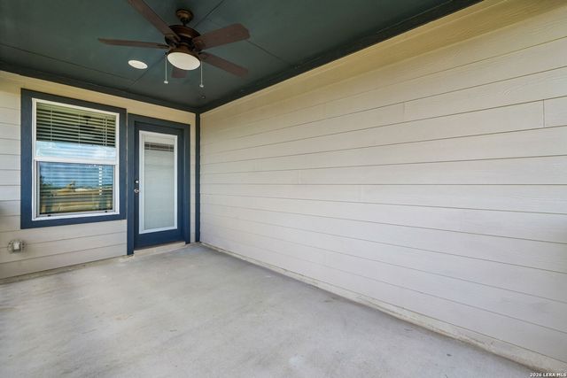 5424 Wrangler Way, Marion, TX 78124