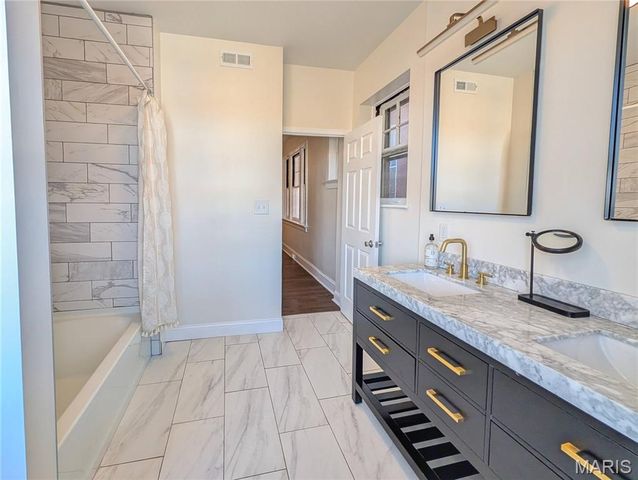 3449 Utah Street, St Louis, MO 63118