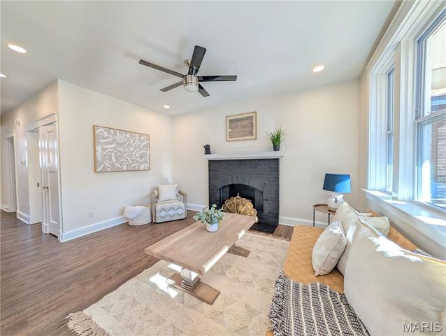 3449 Utah Street, St Louis, MO 63118