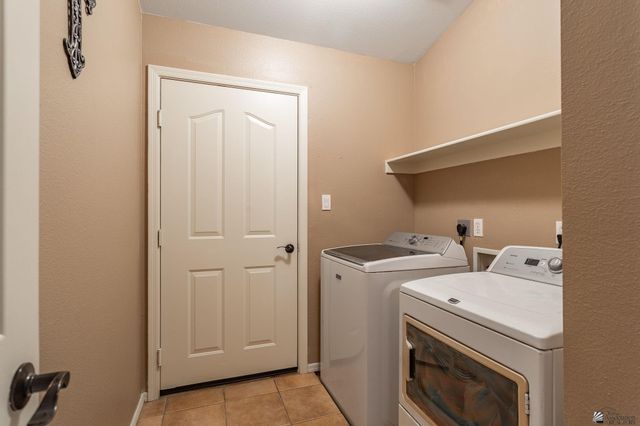 1958 S 37 Ave, Yuma, AZ 85364