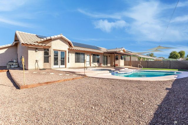 1958 S 37 Ave, Yuma, AZ 85364