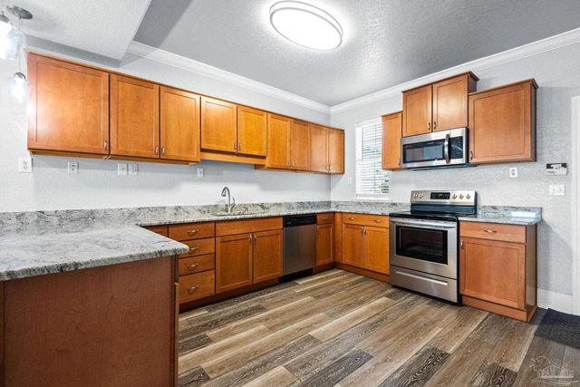 1020 N Hayne St 2, Pensacola, FL 32502