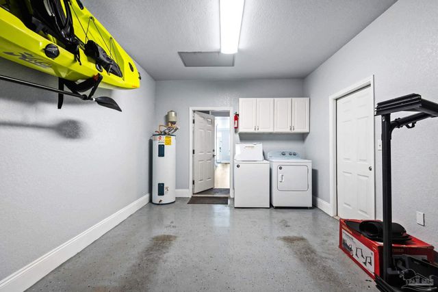 1020 N Hayne St 2, Pensacola, FL 32502