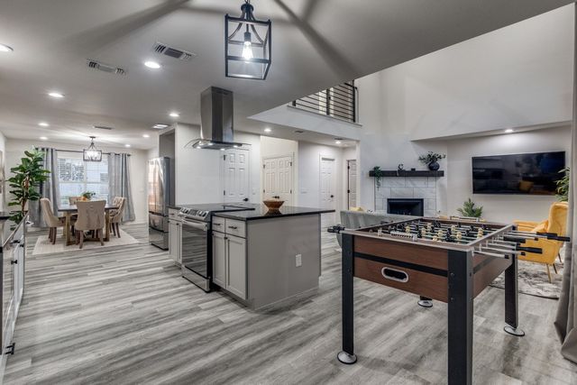 3304 Inwood Road, Dallas, TX 75235