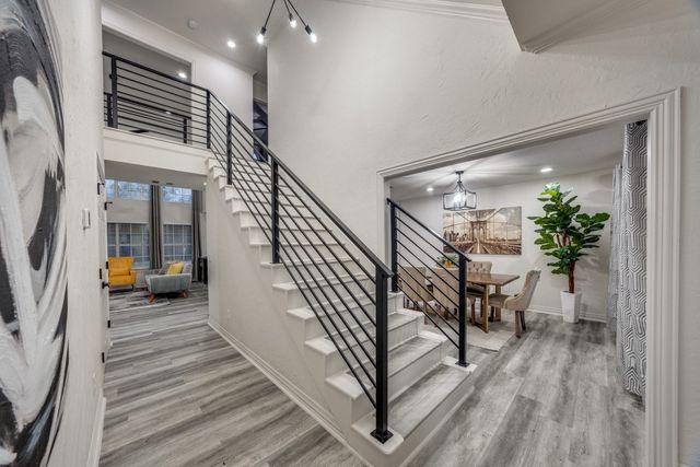 3304 Inwood Road, Dallas, TX 75235