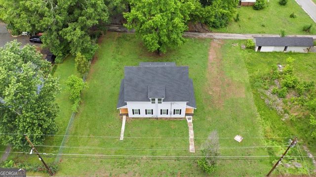 305 Grove Avenue SE, Lindale, GA 30147