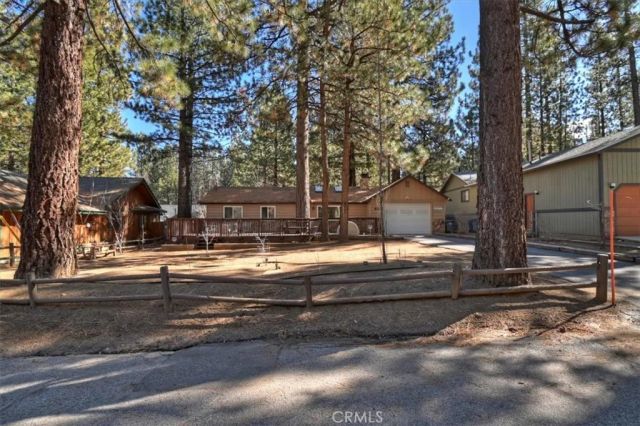 631 Crestwood, Big Bear Lake, CA 92315
