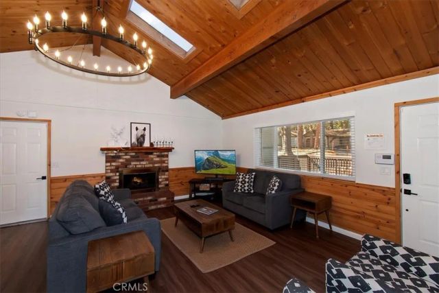 631 Crestwood, Big Bear Lake, CA 92315