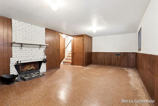 4791 Westgate Drive, Comstock Park, MI 49321