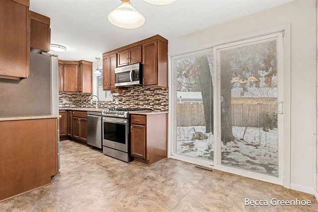 4791 Westgate Drive, Comstock Park, MI 49321