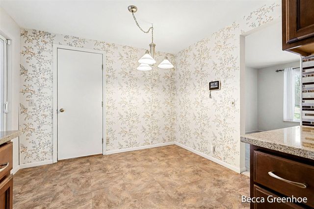 4791 Westgate Drive, Comstock Park, MI 49321