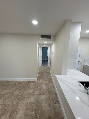883 Normandy Lane 883, Delray Beach, FL 33484