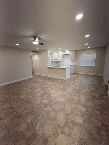 883 Normandy Lane 883, Delray Beach, FL 33484