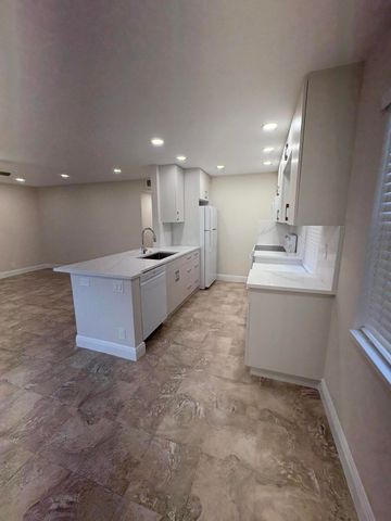 883 Normandy Lane 883, Delray Beach, FL 33484