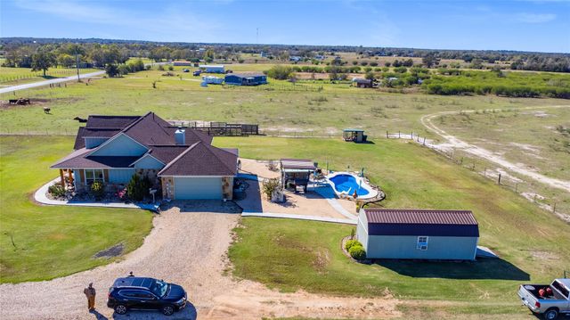 12065 Fm 1696 Road, Bedias, TX 77831