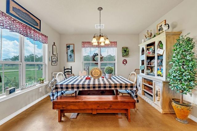 12065 Fm 1696 Road, Bedias, TX 77831