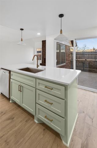 15 Coventry Court, Edmond, OK 73012