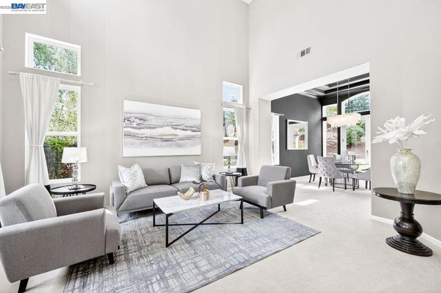 752 Troun Way, Livermore, CA 94551